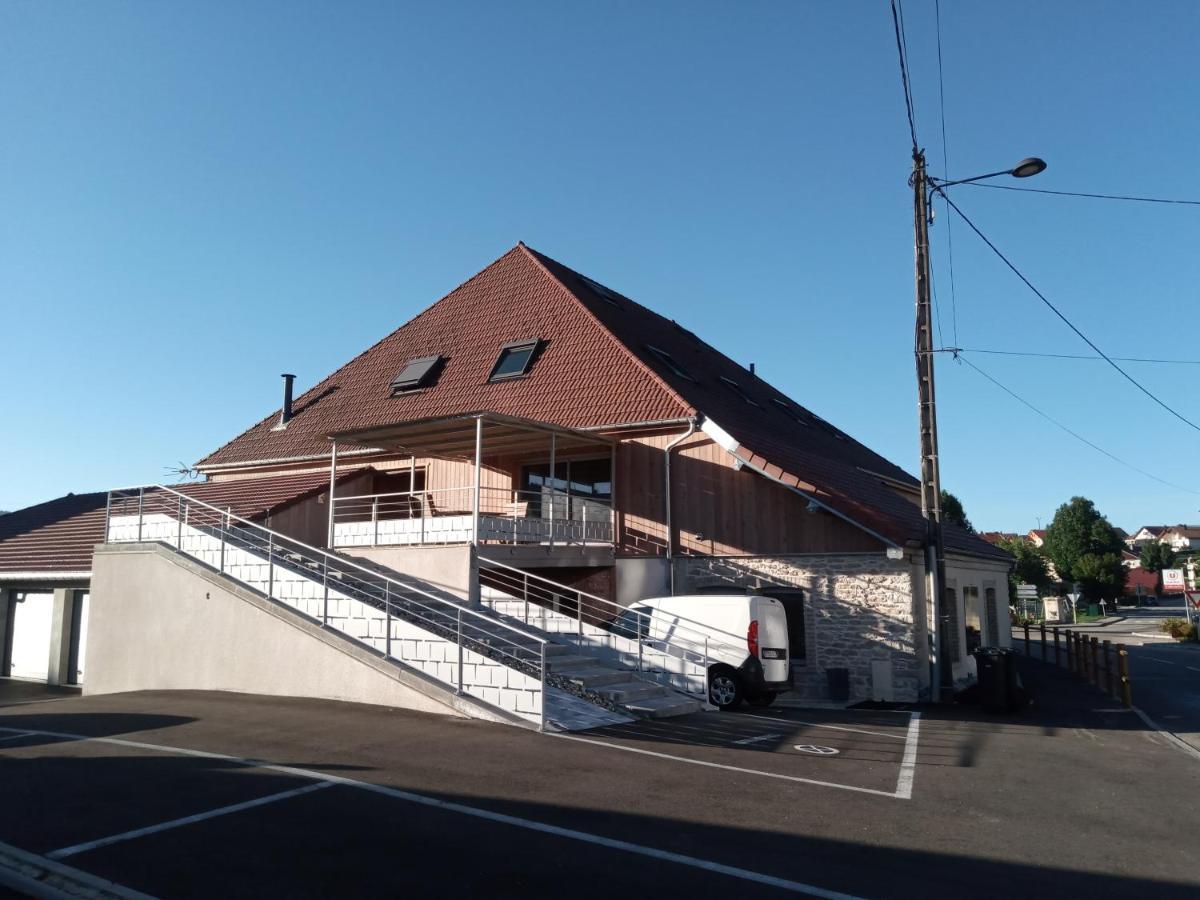 Grand Et Bel Au Coeur Du Haut-doubs * Orchamps-Vennes